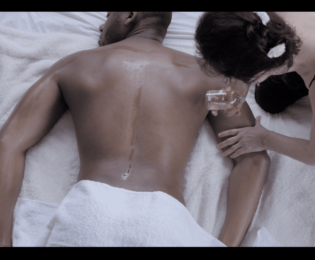 massage dos adulte noir
